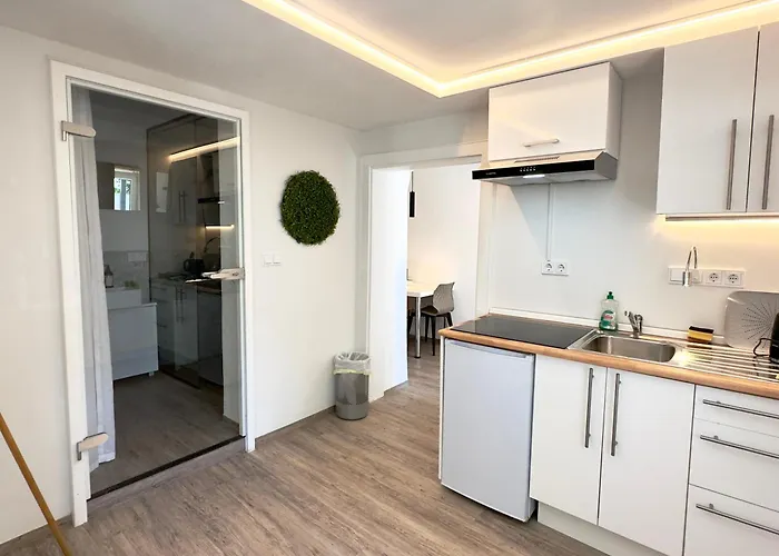 Beefree Cozy Mini Loft35 I Free Parking I Bus Stop